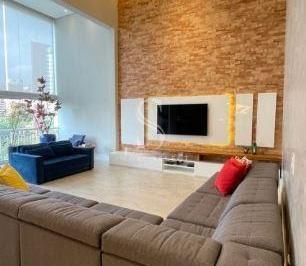Apartamento · 238m² · 4 Quartos · 4 Vagas · Apartamento em Vila Suzana, São Paulo/SP de 238m² 4 quartos à venda por R$ 2.600.000,00