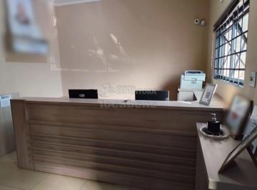Comercial · 195m² · 2 Vagas · Imóvel Comercial com 195m², possui 11 Salas para Atendimento no bairro Jardim Herculano