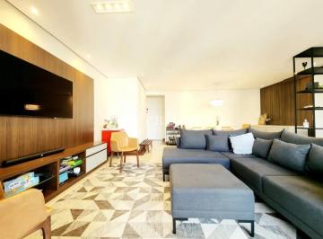 Apartamento · 119m² · 3 Quartos · 2 Vagas · Apto de 119m na Pompéia; 3 Dormitótios; 1 Suíte; 4 Banheiros; 2 vagas.