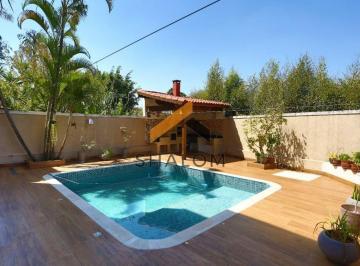 Casa · 271m² · 3 Vagas · Sobrado à venda no Jardim Leonor