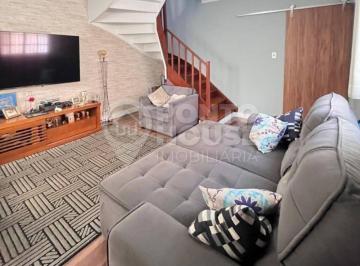 Casa · 160m² · 2 Quartos · 1 Vaga · Casa à venda na Vila Gumercindo, 160m², com varanda e 1 vaga, próximo ao metrô