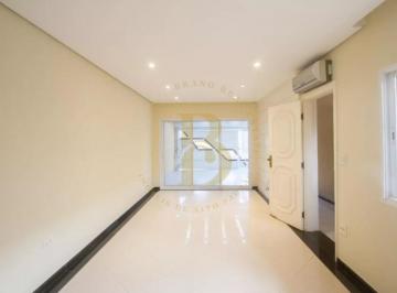 Casa · 220m² · 3 Quartos · 2 Vagas · Casa na Chácara Santo Antonio