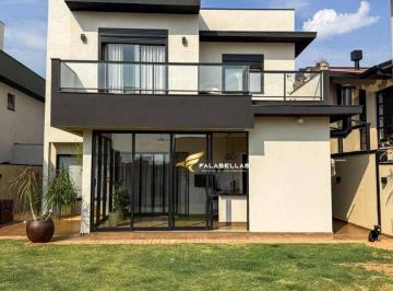 2ccbc4a6962ed97d67a85e7759afc06383d9a61a · Casa com 3 quartos à venda, 200 m² por R$ 2.500.000 - Jardim Samambaia - Jundiaí/SP