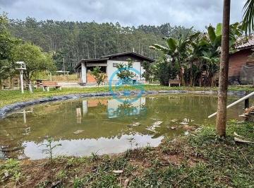 Rural · 1000m² · 3 Quartos · Chácara em Meio a Natureza com Riacho, Lagoa e Terreno de 1.000m² à venda em Tijucas/SC