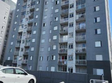 2c9d1d56ac073411a38f75a48d00b4160d81d6c5 · Apartamento 2 quartos, sala com sacada, cozinha, area de serviço