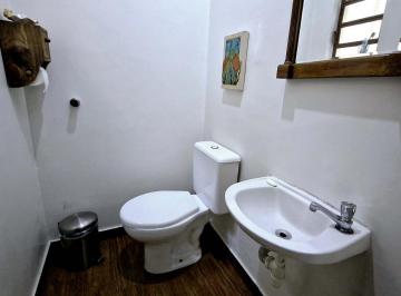 IMG_20260606_105214_000.jpeg · Sensacional casa para venda em Vila Cordeiro com 3 quartos, sendo 1 suíte, 215m² - remaxfront#EG7AT