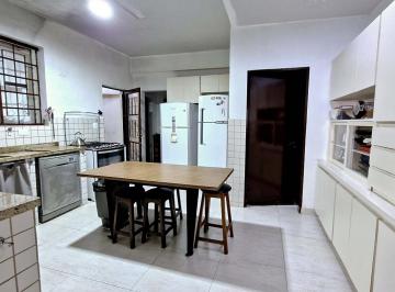 IMG_20260608_025200_000.jpeg · Funcional casa para venda em Vila Cordeiro com 3 quartos, sendo 1 suíte, 215m² - remaxfront#EG7AT