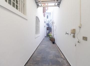 IMG_20260606_105221_000.jpeg · Sensacional casa para venda e locação em Vila Olímpia com 4 quartos, sendo 2 suítes, 208m² - remaxfr