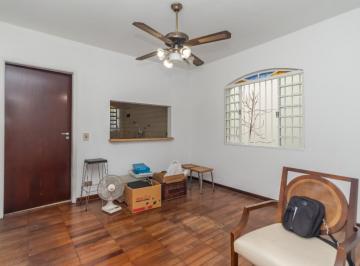 IMG_20260610_105240_000.jpeg · Sensacional casa para venda e locação em Vila Olímpia com 4 quartos, sendo 2 suítes, 208m² - remaxfr