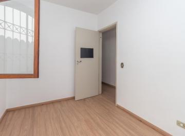 IMG_20260618_014319_000.jpeg · Atraente casa para venda e locação em Vila Olímpia com 4 quartos, sendo 2 suítes, 208m² - remaxfront