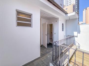 IMG_20260620_062412_000.jpeg · Aconchegante casa para venda e locação em Vila Olímpia com 4 quartos, sendo 2 suítes, 208m² - remaxf