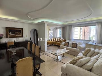 Apartamento · 90m² · 2 Quartos · 1 Vaga · Edifício Indaia Moema - Apartamento à venda de 2 quartos, em Moema, São Paulo.
