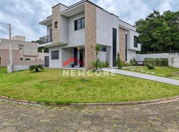 Casa · 200m² · 4 Quartos · 4 Vagas · Casa de condomínio em  Avenida A - Bougainville Residencial IV - Peruíbe/SP
