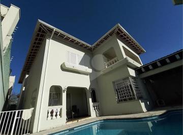 Casa · 488m² · 6 Quartos · 4 Vagas · Casa à venda - no Centro