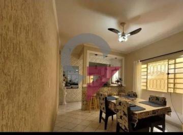 Casa · 125m² · 3 Quartos · Casa à venda - em Quiririm