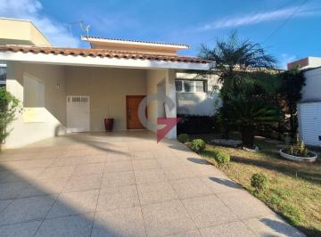 Casa · 216m² · 3 Quartos · Casa à venda - em Loteamento Residencial Porto Seguro