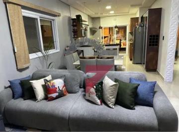Casa · 240m² · 3 Quartos · Casa à venda - no Jardim Santa Tereza