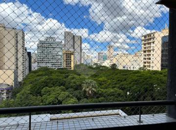 Apartamento de 1 quarto, Curitiba · Apartamento com Vista para a Praça Osório.