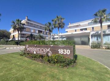 Apartamento · 200m² · 3 Quartos · 2 Vagas · Cobertura 200M² - para Alugar