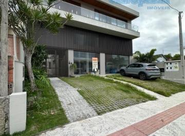 fachada do prédio · Aluguel de Apartamento Novo no Centro de Garopaba-SC: 2 Quartos, 1 Suíte, 1 Vaga, 95m² - Próximo à P