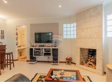 Casa · 244m² · 3 Quartos · 2 Vagas · RE/MAX VENDE Casa no Condomínio Alto das Palmeiras, 3 suítes, 249m2 por R$ 1.890.000,00 – Bairro das