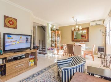 Casa · 118m² · 3 Quartos · 2 Vagas · Casa em condomínio no bairro Cristal