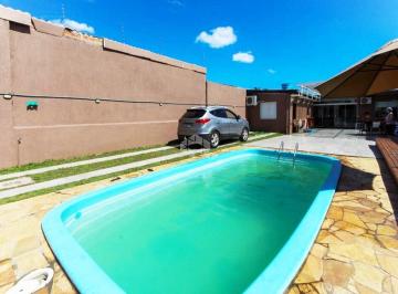 Casa · 132m² · 3 Quartos · 5 Vagas · Casa com piscina 132m² 3 dormitórios, 05 vagas de estacionamento, no bairro Niterói em Canoas