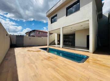 Casa de 3 quartos, Varginha · Casa para venda em Campos Elíseos - Varginha, Minas Gerais.
