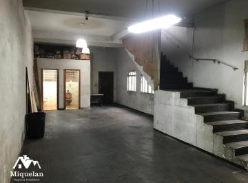 Comercial · 390m² · 1 Vaga · Prédio para locação , na Vila Guilherme !!