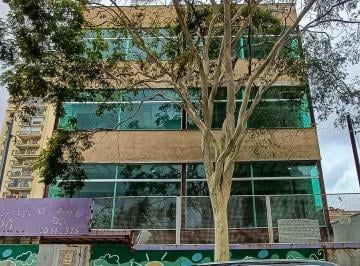 Comercial · 660m² · 23 Quartos · Prédio comercial na Rua Miami, N. 69 - Andares 1, 2 e 3 • 660 m²
