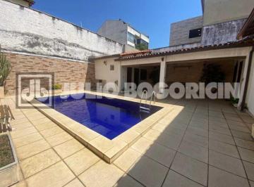 Casa · 238m² · 3 Quartos · 2 Vagas · Casa de rua :  / Residencial / Pitangueiras