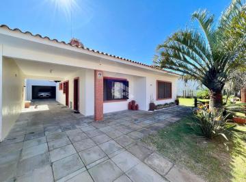 713811_il7157s5h_71381168d6ce2b09246.jpg · Casa com 03 dormitórios sendo 02 suítes e com anexo nos fundos em Noiva do mar.