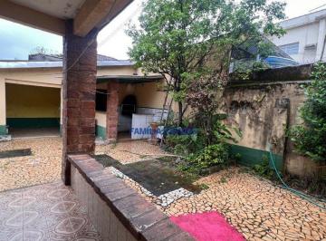 23658_i63A9d4pqH8X4_2365868d54b4b0f1cb.jpg · Casa comercial para alugar de frente Centro São Vicente