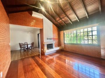 Apartamento · 3 Quartos · 2 Vagas · Apartamento com Espaço Gourmet e Lareira em Igrejinha - Aluguel no Centro