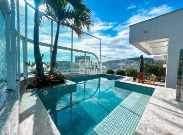 Apartamento · 240m² · 4 Quartos · 2 Vagas · Cobertura de Frente em Charitas, Niterói – 250 m², 4 Quartos (3 Suítes) com Vista Mar, Mobiliada e 2
