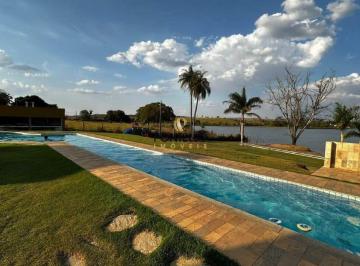 Casa · 200m² · 1 Quarto · 1 Vaga · Casa no Pacu Residence