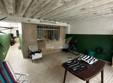 Casa · 94m² · 2 Quartos · 2 Vagas · Casa Térrea com 2 Quartos para Comprar, 125m² - Jardim Stella, Santo André/SP.