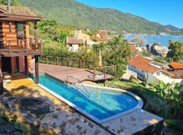 Casa · 302m² · 5 Quartos · 4 Vagas · Casa Financiável com linda vista para o Mar