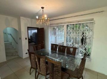 Casa · 222m² · 5 Quartos · 4 Vagas · Sobrado à venda 5 quartos 1 suíte 4 vagas Maria Adelaide - São Bernardo do Campo - SP
