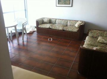 41303712_g.jpg ·
Apartamento Mobiliado à venda em Guarujá - Enseada, com varanda e á