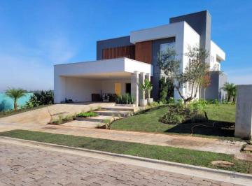 Casa · 290m² · 3 Quartos · 4 Vagas · Casa à venda com 3 suites - Prado - Gravataí/RS