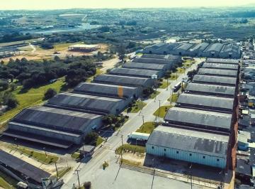 Comercial · 1350m² · Pavilhão para alugar, 1350 m² por R$ 16.000,00/mês - Moradas do Sobrado - Gravataí/RS