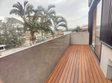 Casa · 135m² · 2 Quartos · 2 Vagas · Sobrado com rooftop em condomínio fechado, 2 suítes, 2 vagas - Pronto para morar!