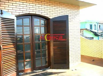 Casa · 190m² · 3 Quartos · 2 Vagas · Casa à venda com 2 suítes no Jardim Papai