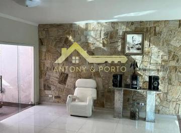 whatsapp-image-2025-09-23-at-18-09-14-21758662448885.jpeg · Casa Térrea Super Confortável à Venda - 3 Dormitórios Amplos sendo 1 Suíte, Localização Privilegiada