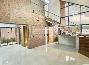 SALA AMPLACOM PÉ DIREITO · CASA DE ALTO PADRÃO À VENDA/3 SUÍTES E JACUZZI PARA 8 PESSOAS