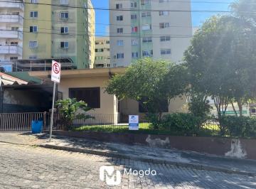 Casa · 149m² · 3 Quartos · 1 Vaga · Casa disponível para venda ou permuta super bem localizada no bairro Itoupava Seca.