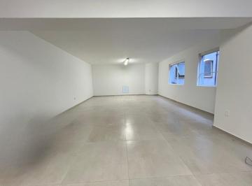 Comercial · 68m² · 1 Quarto · Sala Comercial Mobiliada 68m² – Centro, Prédio 24h com Rooftop