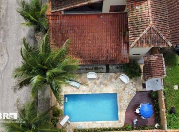 ffef4c67bda423d648d722970a1374bc3a65226e · Casa Aconchegante com Piscina no Horto Florestal – Ubatuba | 4 Quartos + Área Gourmet | Aceita Permu