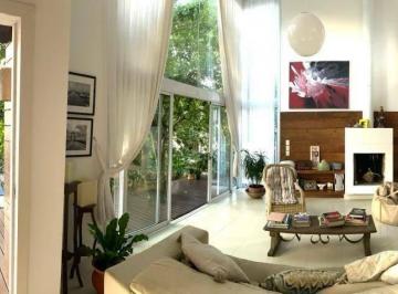 f2c274fb4c4ba4fe16bdcde160359292158181c1 · Casa à venda, 200 m² por R$ 2.970.000,00 - Sambaqui - Florianópolis/SC